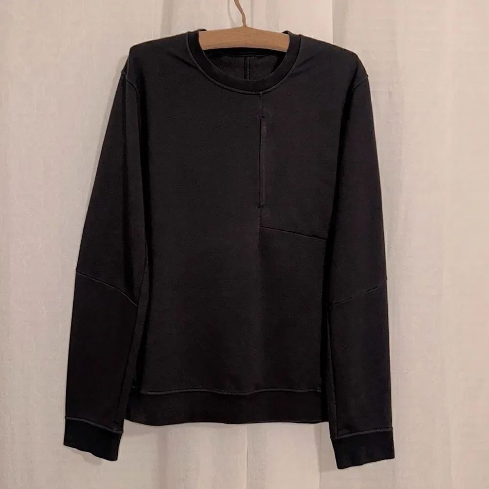 lululemon L Men’s Black Crew Pullover Athletic Sweatshirt